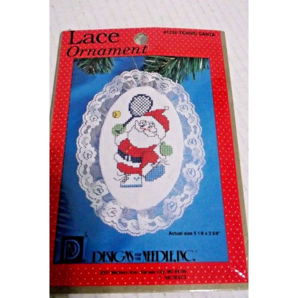 Bucilla Lot 4,Christmas Cross Stitch  Holiday Time,  Santa Clause, Cat & Dog - Picture 6 of 6